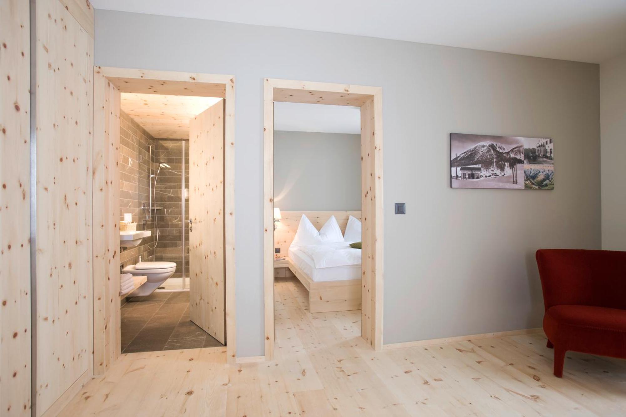 Romantik Hotel Muottas Muragl Samedan Luaran gambar