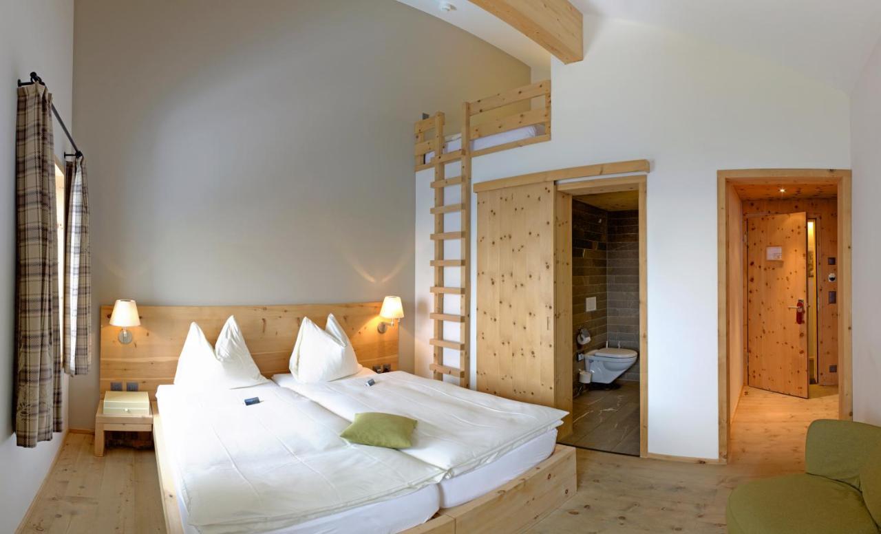 Romantik Hotel Muottas Muragl Samedan Luaran gambar