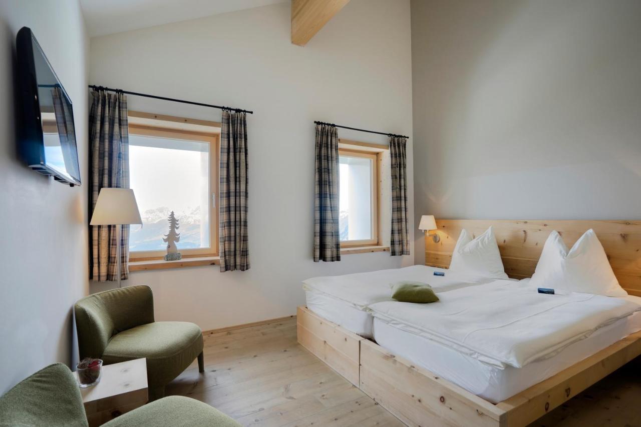 Romantik Hotel Muottas Muragl Samedan Luaran gambar