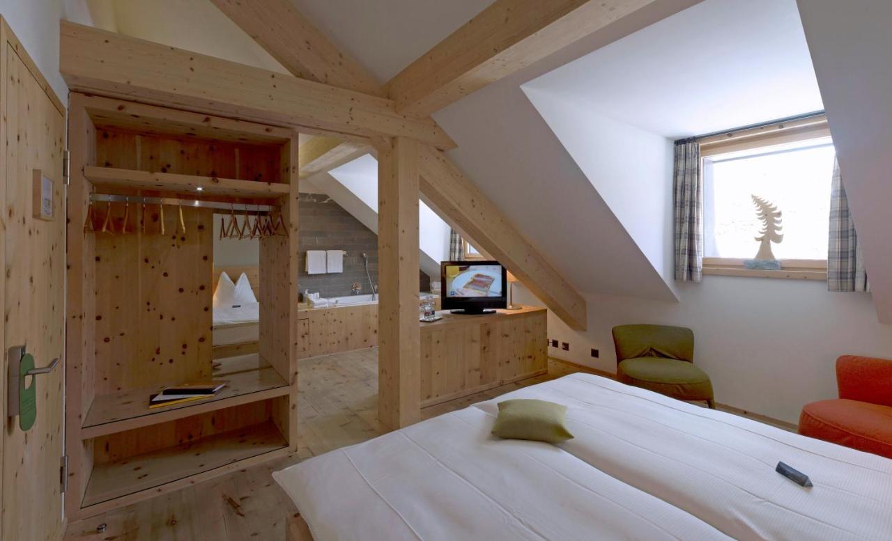 Romantik Hotel Muottas Muragl Samedan Luaran gambar